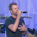 Watch Dierks Bentley Brighten Up Nashville With a Dark Performance of “Black” on “GMA”